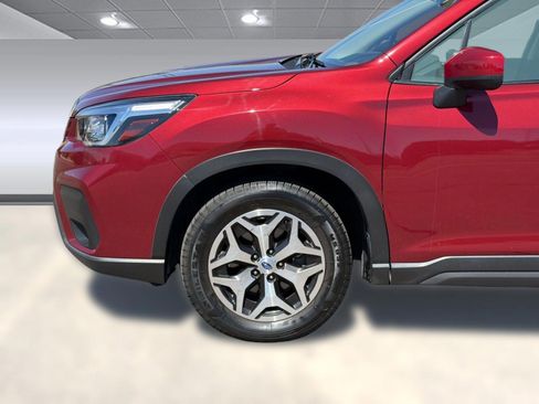Used 2019 Subaru Forester Premium w/ All-Weather Package AWD/4WD image 21