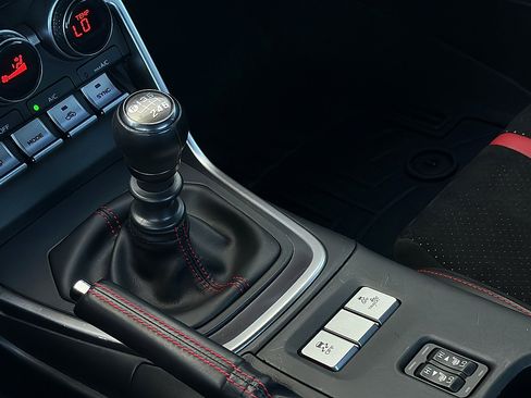 Used 2022 Subaru BRZ Limited RWD image 19