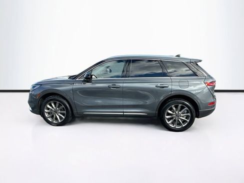 Used 2022 Lincoln Corsair Standard w/ Premium Package image 4