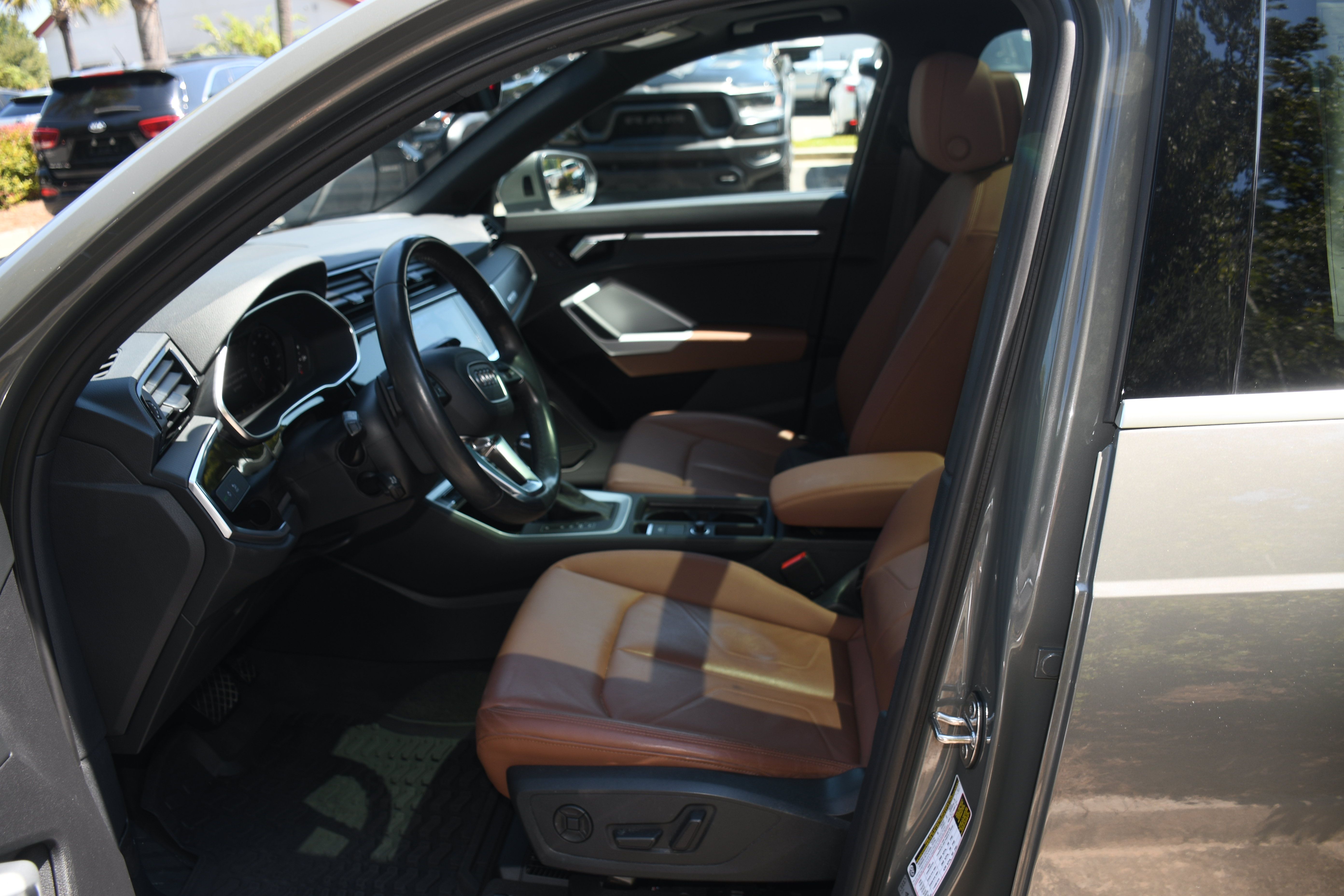 Used 2022 Audi Q3 2.0T Premium Plus AWD/4WD image 8
