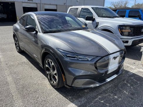 Used 2021 Ford Mustang Mach-E Premium image 2