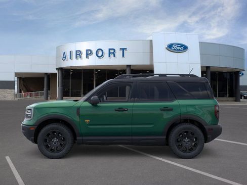 New 2025 Ford Bronco Sport Badlands image 3