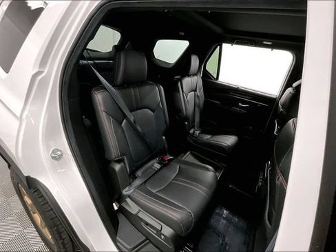 Used 2024 Honda Pilot TrailSport image 26