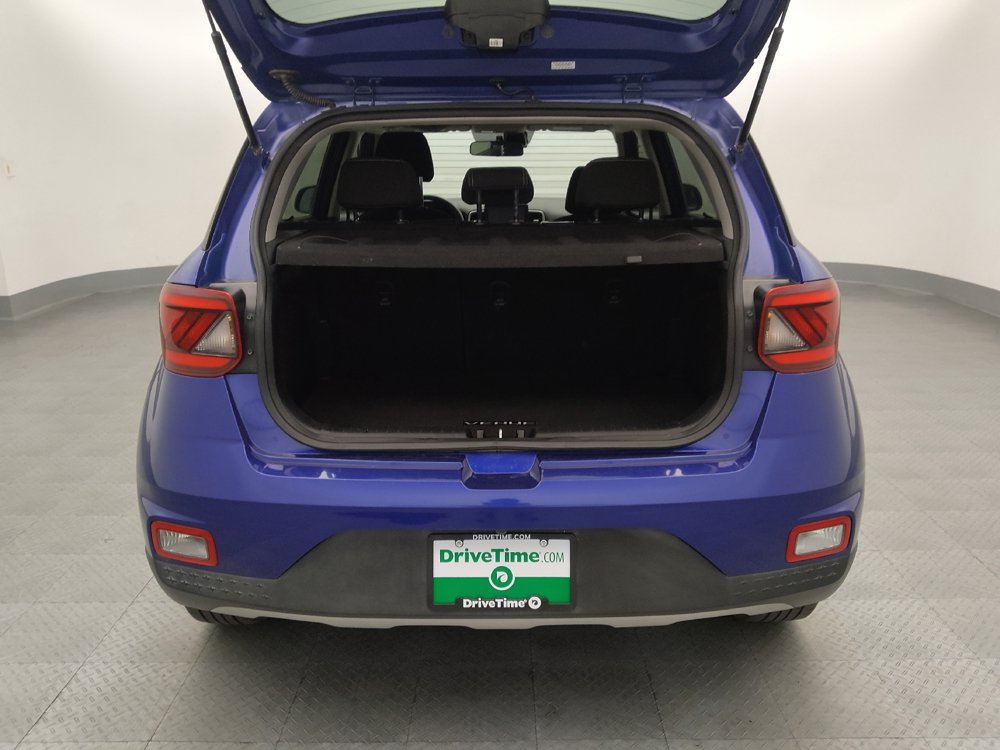 Used 2023 Hyundai Venue SEL FWD image 29