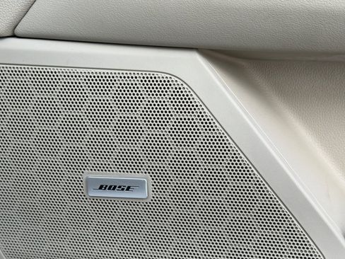 Used 2015 Cadillac XTS Luxury w/ Driver Awareness Package image 20