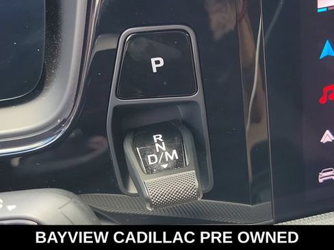 Used 2025 Porsche Cayenne Coupe AWD/4WD image 38