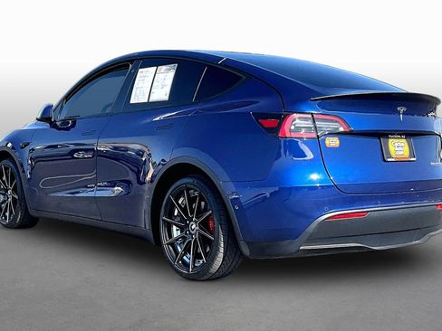 Used 2021 Tesla Model Y Performance AWD/4WD image 9