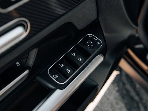 Used 2023 Mercedes-Benz GLA 35 AMG 4MATIC image 18