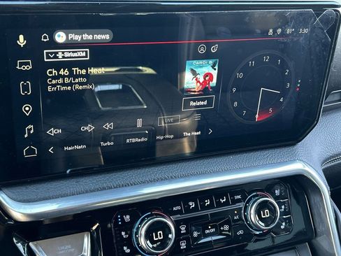 Used 2022 GMC Sierra 1500 Denali w/ Technology Package image 13