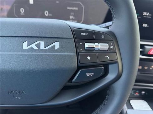 New 2026 Kia Sportage SX Prestige AWD/4WD image 24