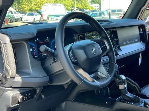 New 2025 Ford Bronco Badlands w/ Sasquatch Package image 14