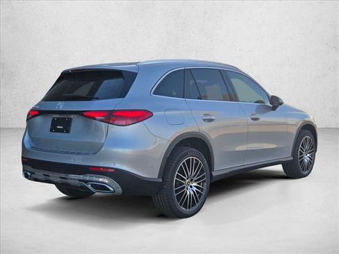 Certified 2026 Mercedes-Benz GLC 300 image 5