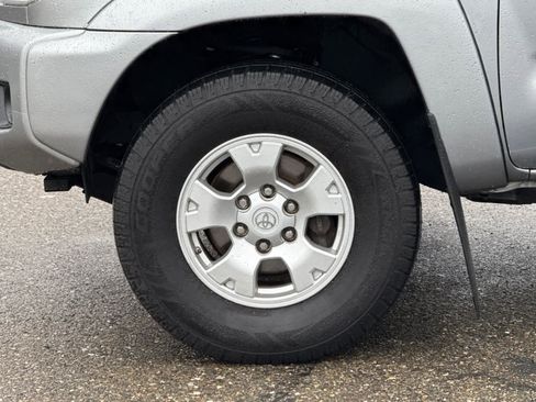 Used 2015 Toyota Tacoma PreRunner w/ TRD Off-Road Package image 28