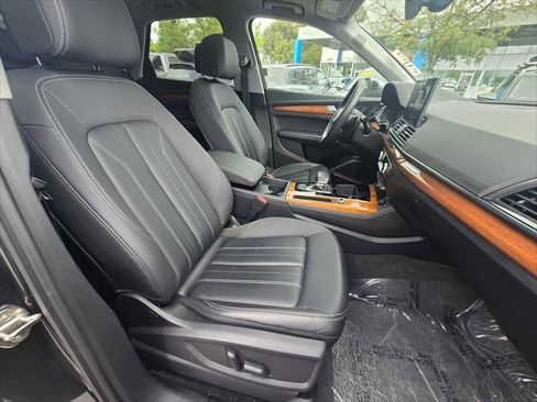 Used 2023 Audi Q5 2.0T Premium Plus w/ Premium Plus Package AWD/4WD image 10