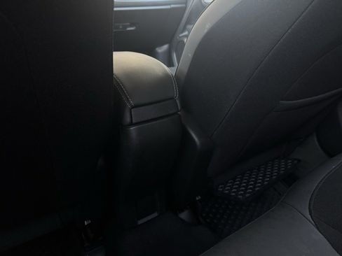 Used 2023 Jeep Renegade Latitude image 14