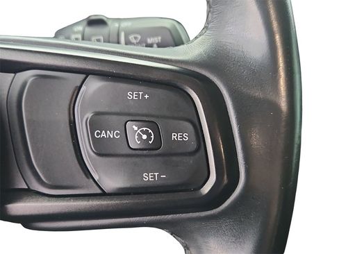 Used 2019 Jeep Wrangler Unlimited Sport S image 31