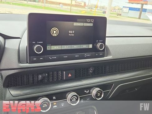 Used 2023 Honda CR-V LX image 5