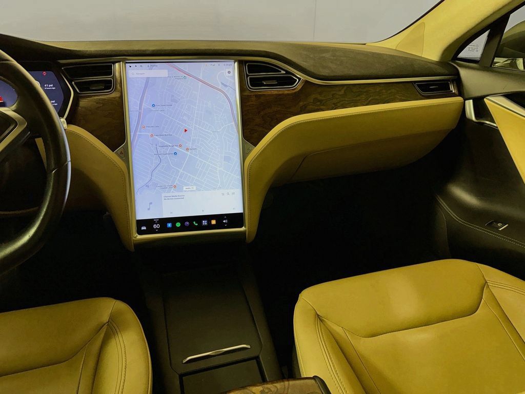 Used 2016 Tesla Model S 70 RWD image 27