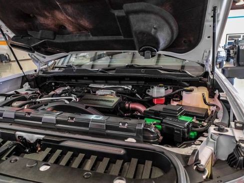 Used 2022 Chevrolet Silverado 3500 High Country w/ Technology Package image 45