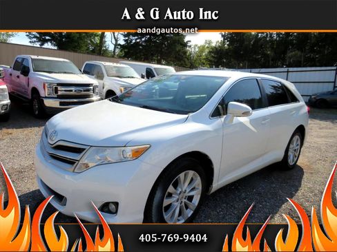 Used 2013 Toyota Venza LE image 1