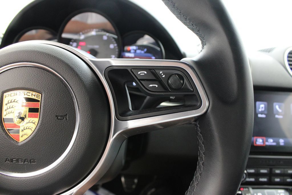 Certified 2022 Porsche 718 Boxster S RWD image 27