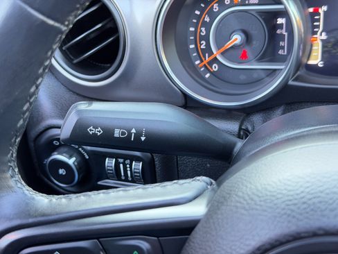 Used 2019 Jeep Wrangler Unlimited Sport S image 70