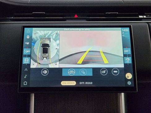 New 2026 Land Rover Range Rover SE AWD/4WD image 17