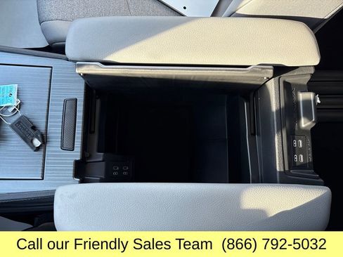 New 2026 Toyota Sienna LE image 26