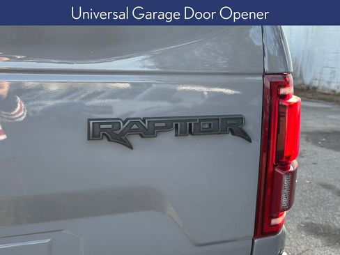 Used 2018 Ford F150 Raptor w/ Equipment Group 802A Luxury image 12