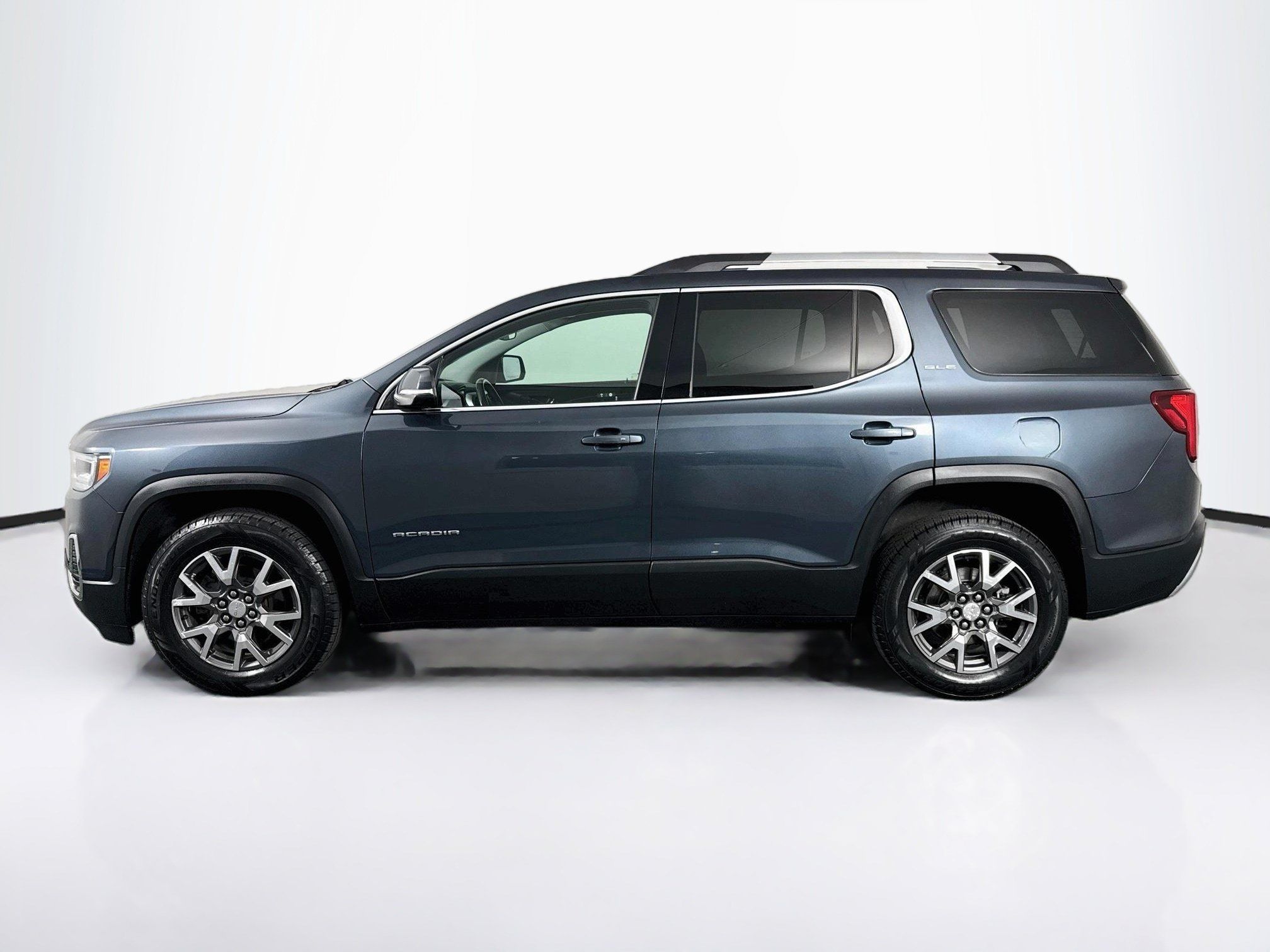 Used 2020 GMC Acadia SLE w/ Driver Convenience Package AWD/4WD image 11