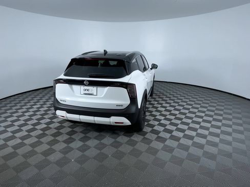 New 2026 Nissan Kicks SV w/ Cold Weather Package AWD/4WD image 8