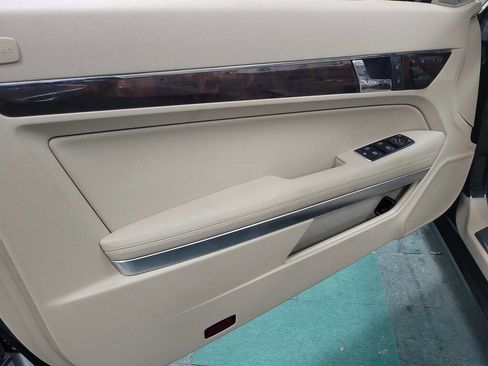 Used 2011 Mercedes-Benz E 350 Cabriolet w/ Premium 1 Pkg image 25