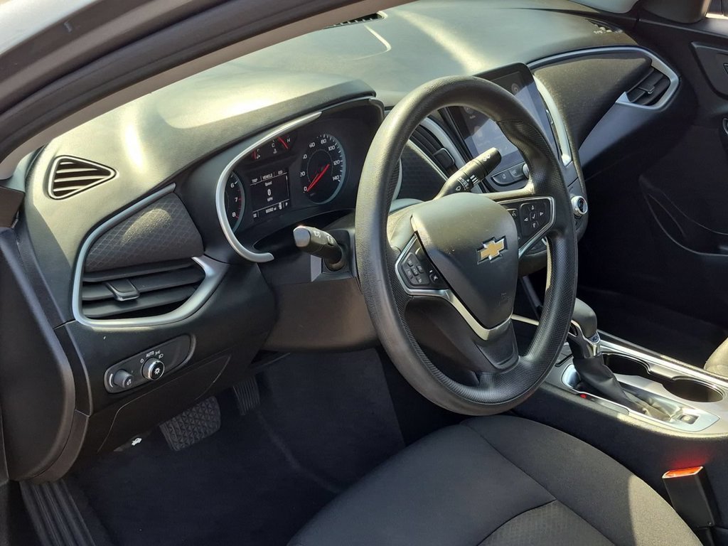 Used 2024 Chevrolet Malibu LT FWD image 10