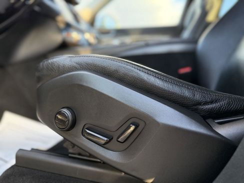 Used 2020 Volvo XC90 T6 Momentum image 16