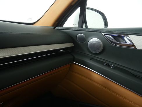 Used 2025 Genesis GV80 3.5T Advanced image 29