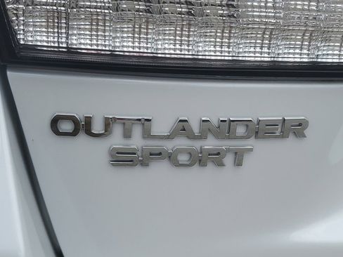 Used 2025 Mitsubishi Outlander Sport SEL AWD/4WD image 36