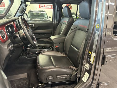 Used 2021 Jeep Wrangler Unlimited Rubicon image 4