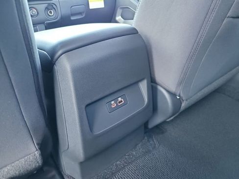 New 2025 Nissan Frontier SV image 22