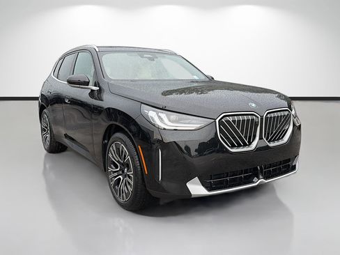 New 2026 BMW X3 xDrive30i w/ Premium Package AWD/4WD image 1