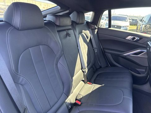 Used 2022 BMW X6 xDrive40i w/ M Sport Package image 9