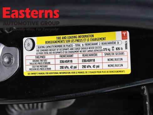 Used 2018 Tesla Model 3 Long Range image 31