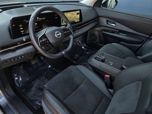 Used 2023 Nissan Ariya FWD image 10