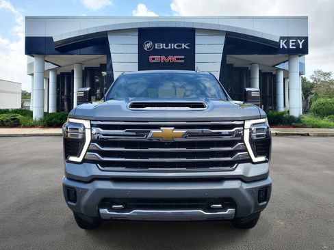 Used 2024 Chevrolet Silverado 3500 High Country w/ Technology Package image 2