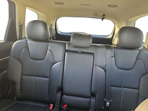 Used 2020 Kia Telluride EX w/ Towing Package image 13