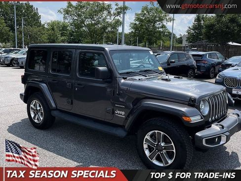 Used 2019 Jeep Wrangler Unlimited Sahara AWD/4WD image 4