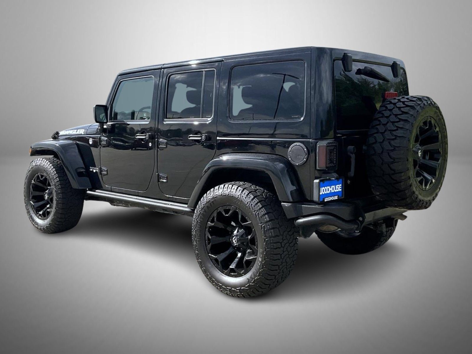 Used 2017 Jeep Wrangler Unlimited Sahara AWD/4WD image 7