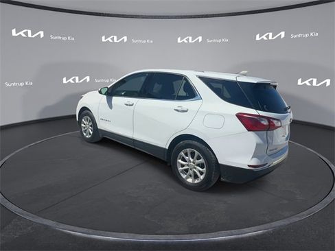 Used 2019 Chevrolet Equinox LT image 14