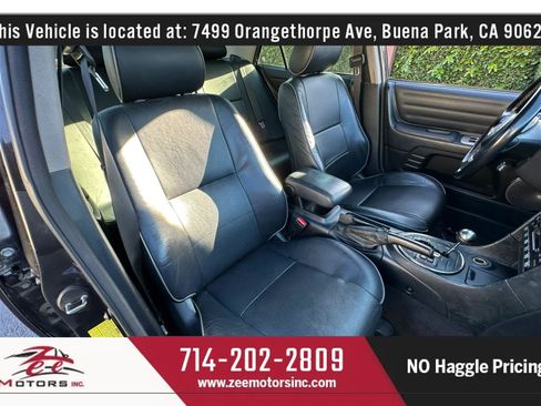 Used 2005 Lexus IS 300 RWD image 21