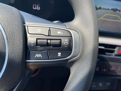 New 2025 Kia K5 LXS image 12