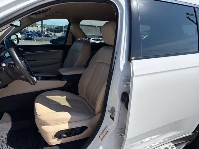 Used 2021 Jeep Grand Cherokee L Limited RWD image 11